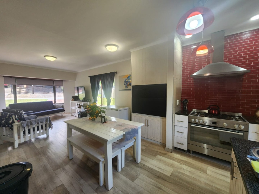 3 Bedroom Property for Sale in Denneoord Western Cape